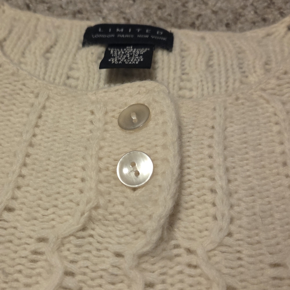 Vintage Limited Lambswool Angora Rabbit Henley Sweater Knit Ivory Womens Medium - Picture 6 of 6
